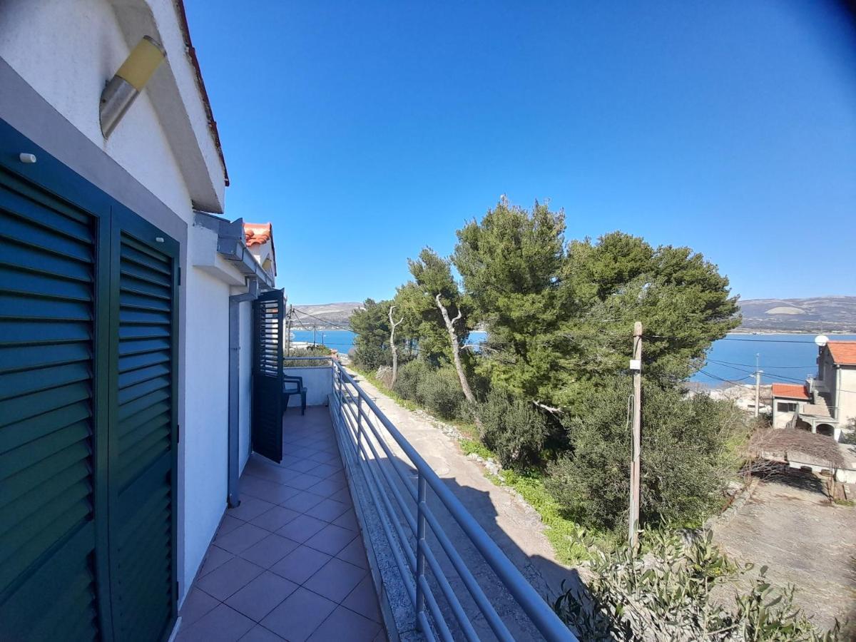 A4 Apt W Big Terrace Great Sea View Close To Beach Apartment Trogir Exterior photo